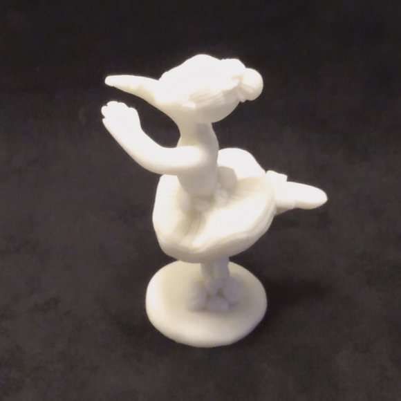 Two MELISSA & DOUG Ballerina Resin Figurines-Unfinished - Picture 4 of 14